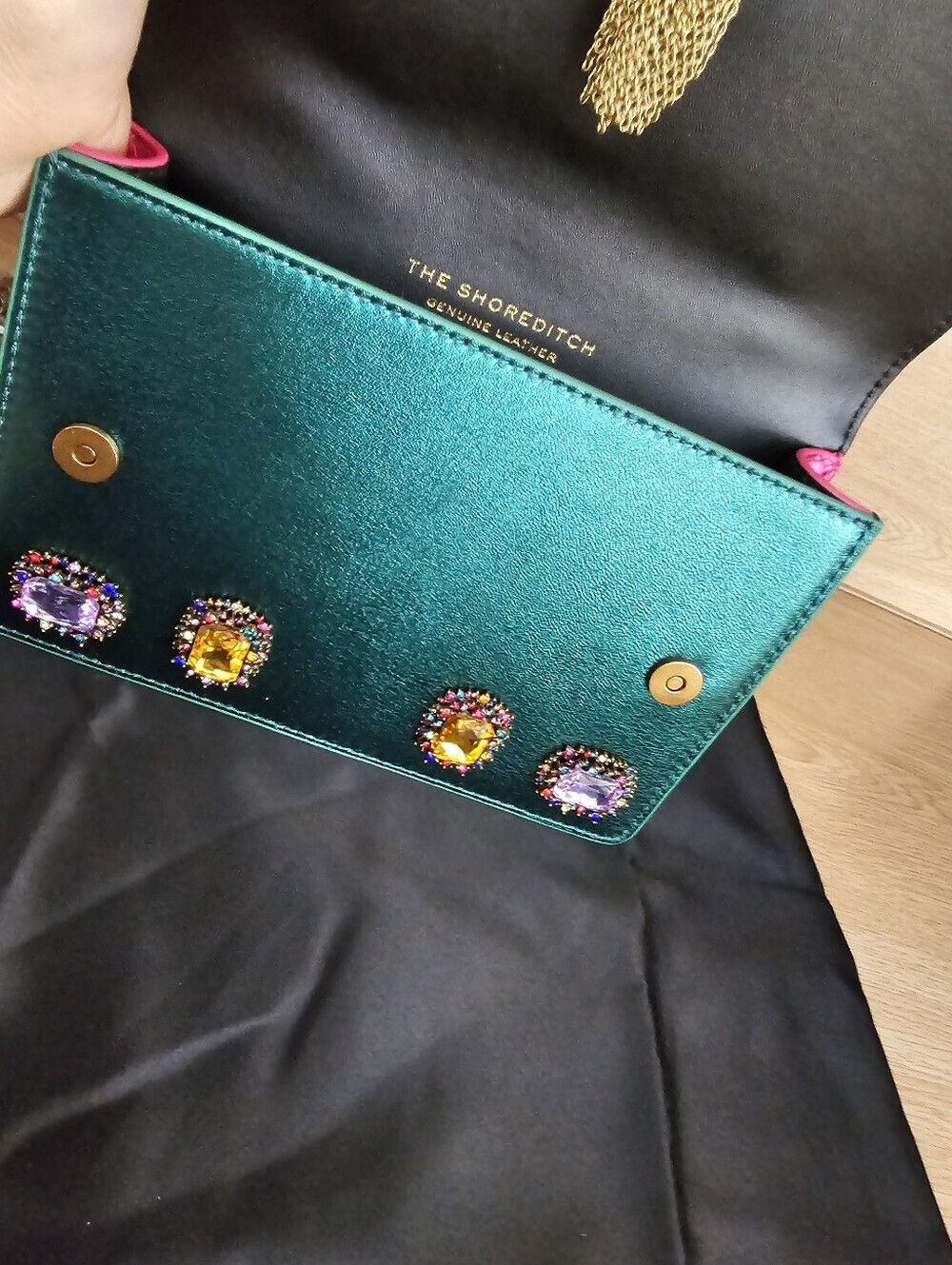 Kurt Geiger London Small Shoreditch Crossbody Bag. - Picture 12 of 15